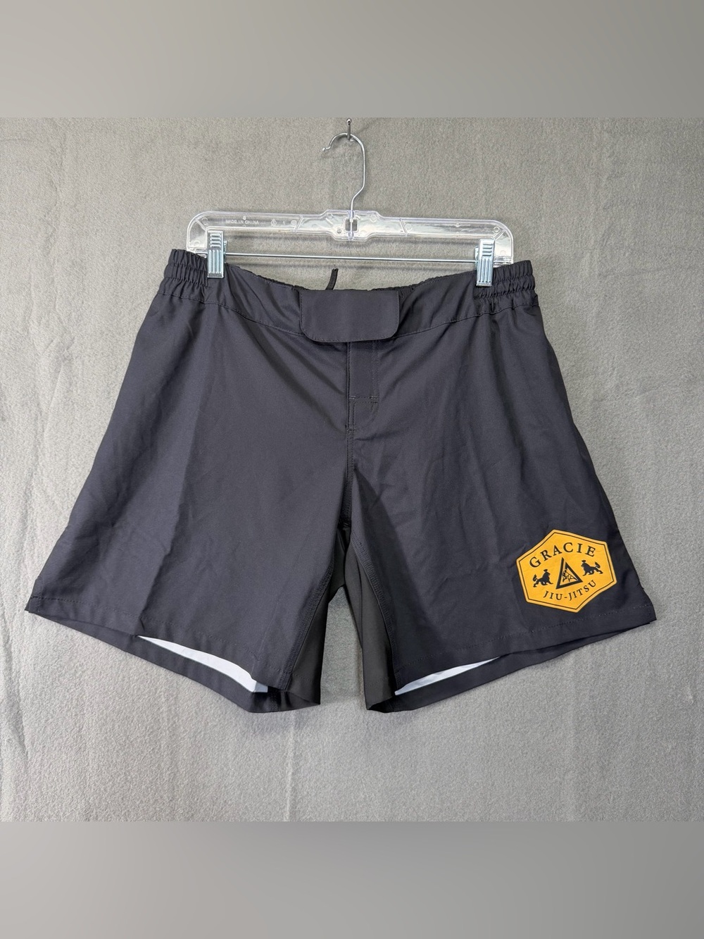 2xl women Gracie Jiu-Jitsu martial arts shorts golden lion nwot mma